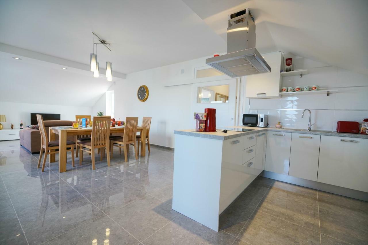Apartment Summer Fever Zadar Exterior photo