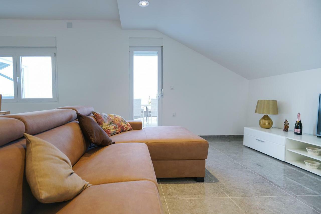 Apartment Summer Fever Zadar Exterior photo