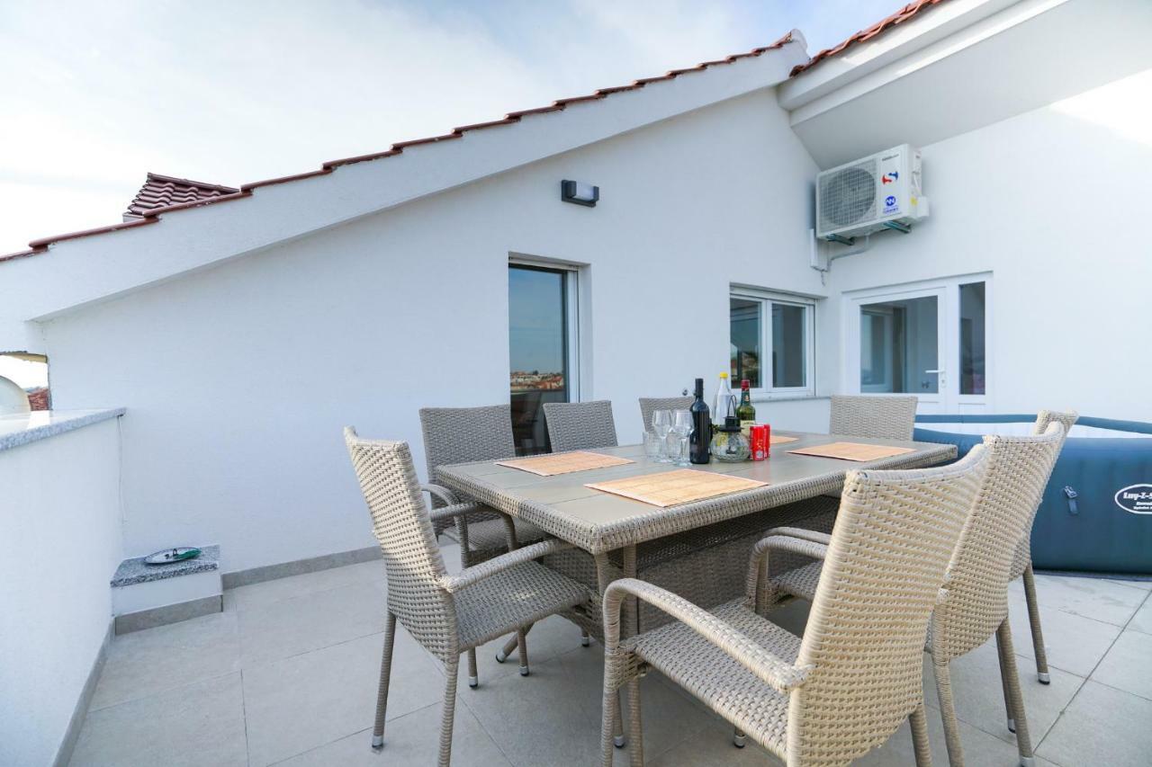 Apartment Summer Fever Zadar Exterior photo